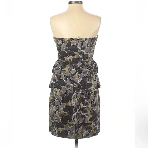 J. Crew Grey Tiered Ruffle Floral 100% Silk Strapless Dress Size 4 Small S - Picture 3 of 5